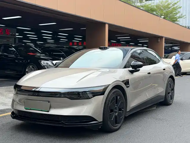 ZEEKR EXTREME KRYPTON 007 2024