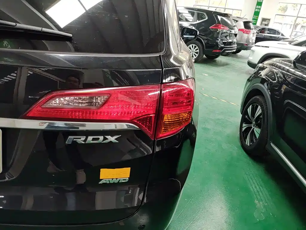 Acura RDX (Import) — миниатюра 24
