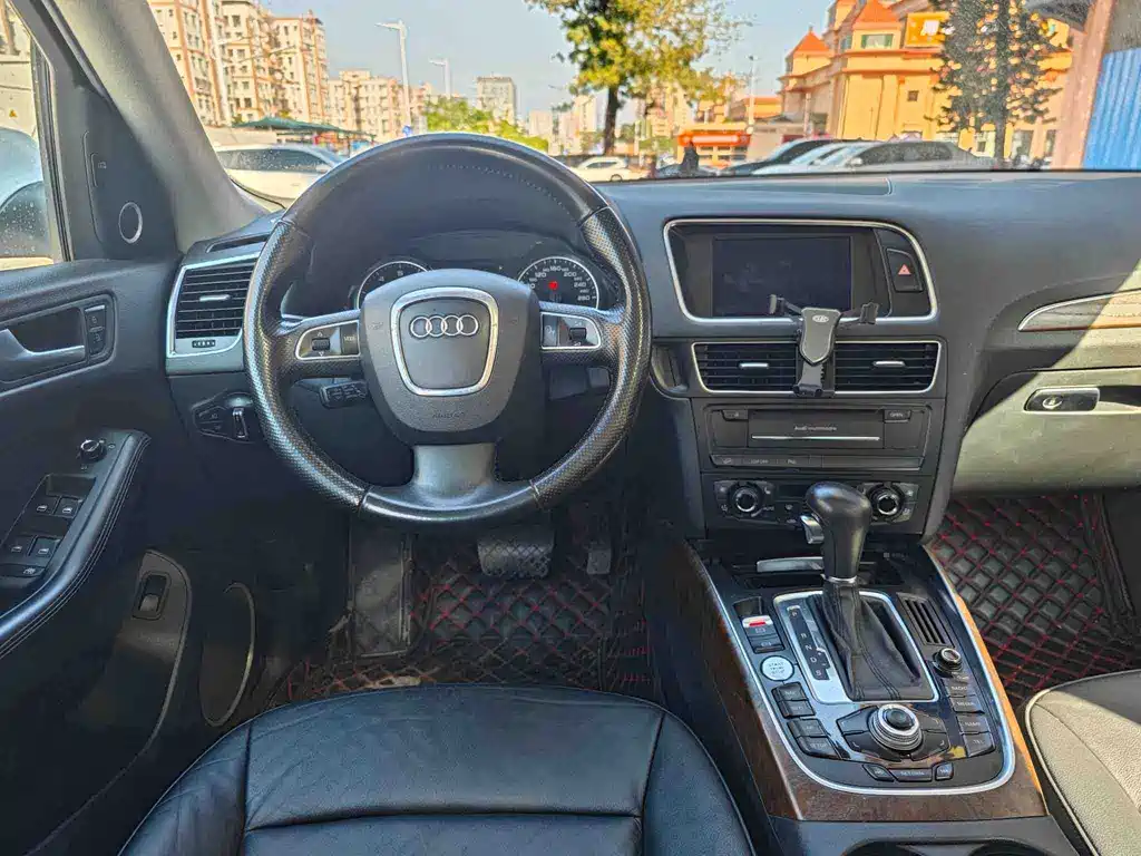 Audi Q5 (Import) — миниатюра 12