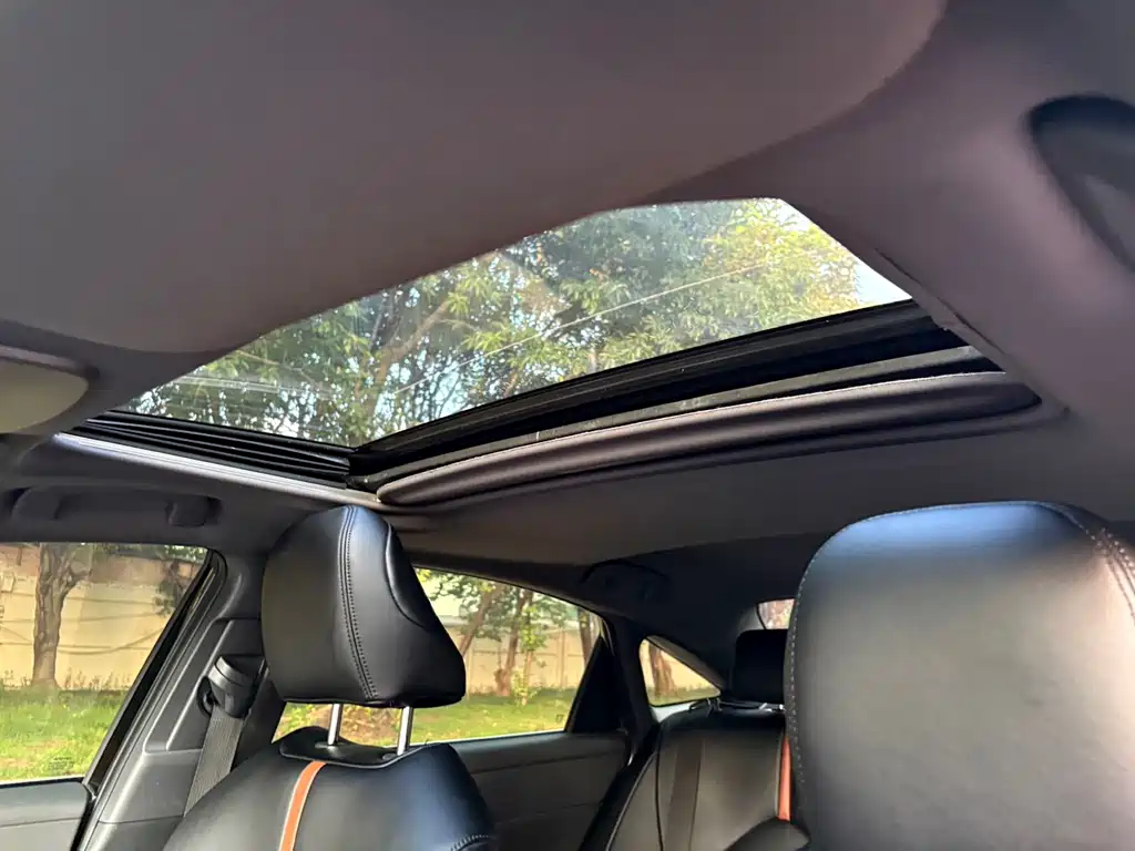 Toyota Avalon — миниатюра 10