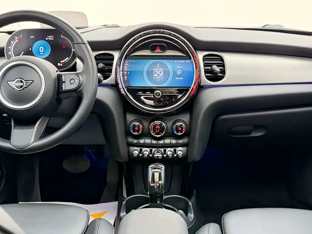 MINI Mini — миниатюра 23