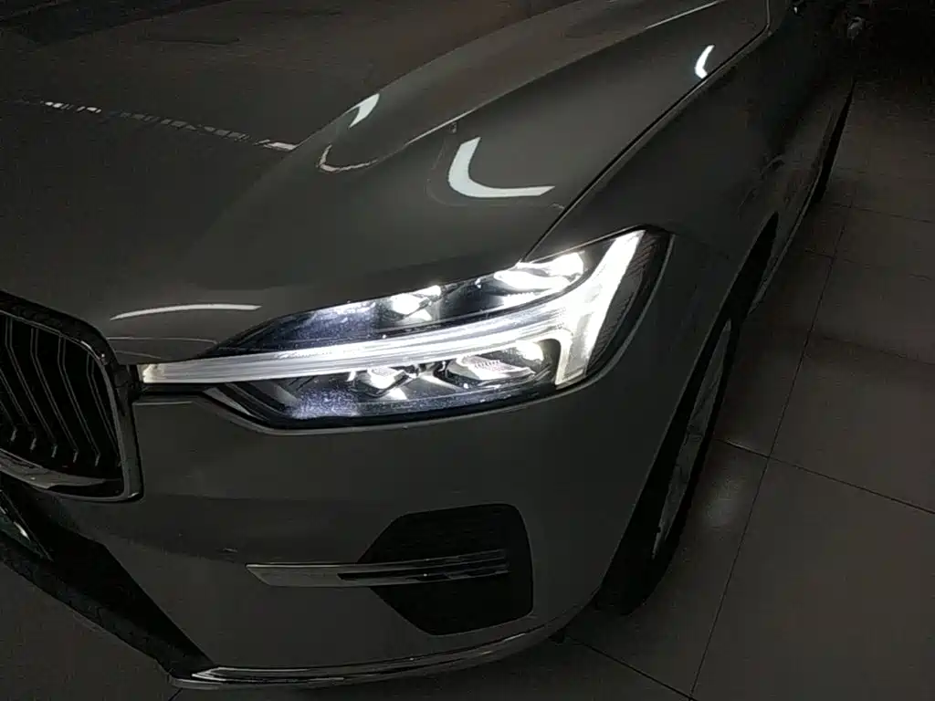 Volvo XC60 — миниатюра 24
