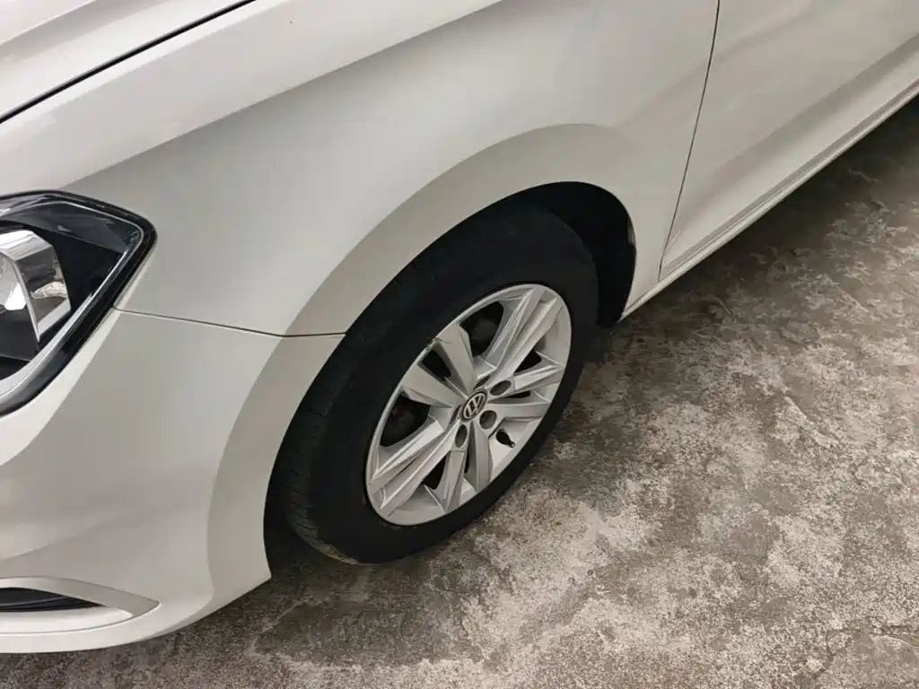 Volkswagen Santana — миниатюра 23