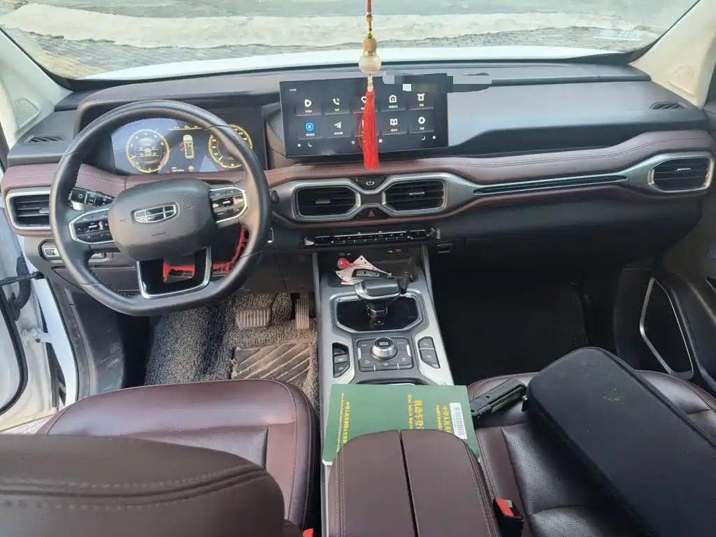 Geely Haoyue — миниатюра 13