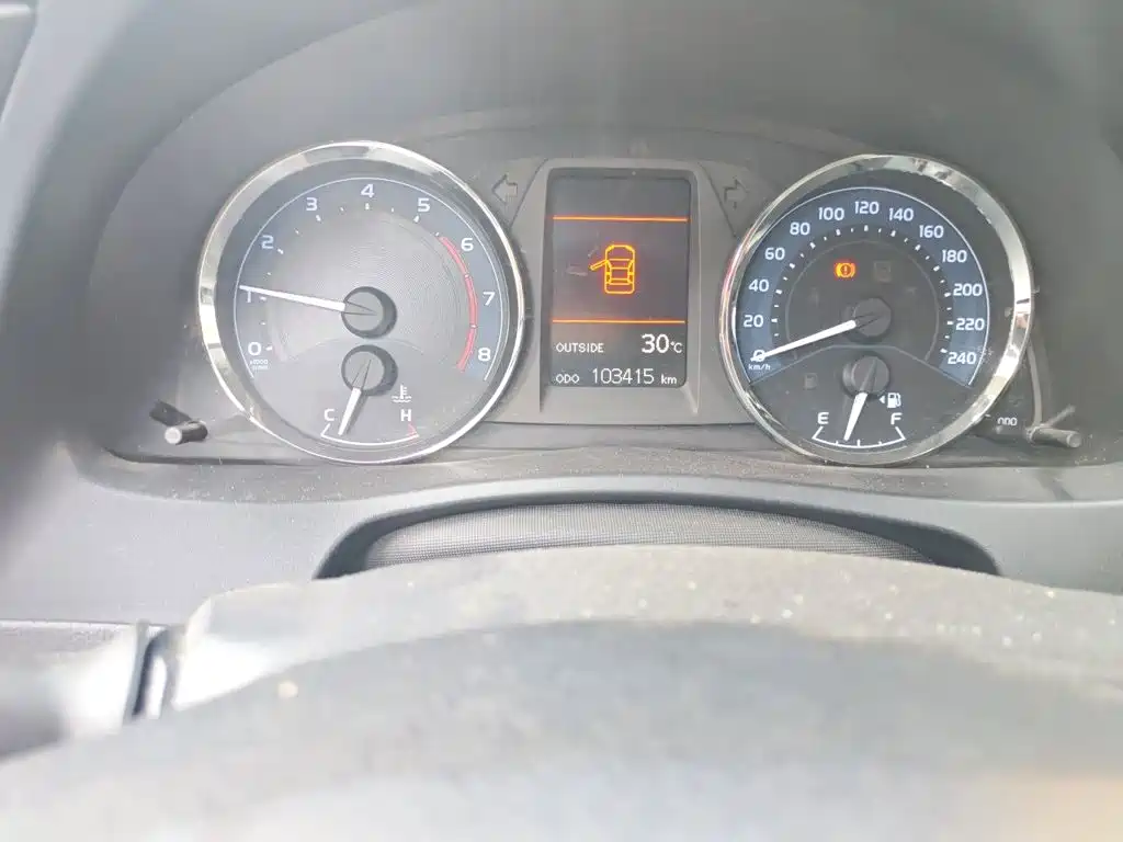 Toyota Corolla — миниатюра 8