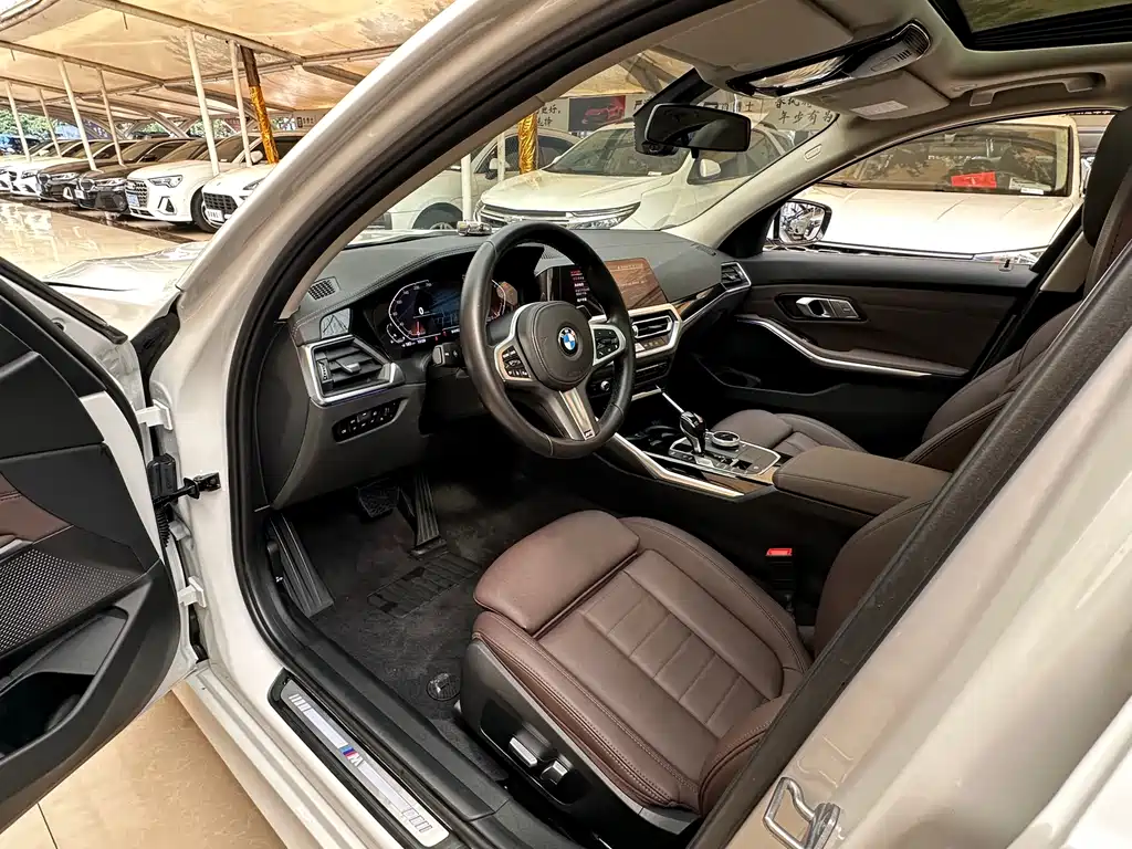 BMW 3 Series — миниатюра 8