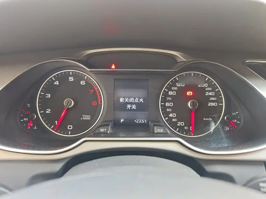 Audi A4L — миниатюра 4
