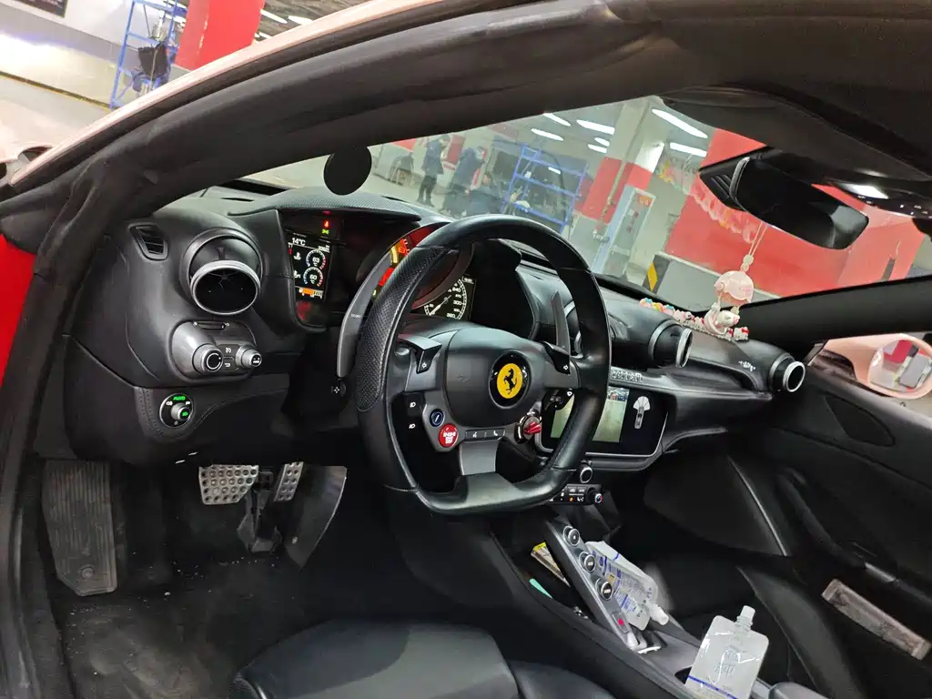 Ferrari Portofino — миниатюра 5