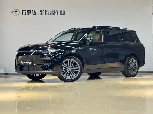 2025 Leapmotor C16
