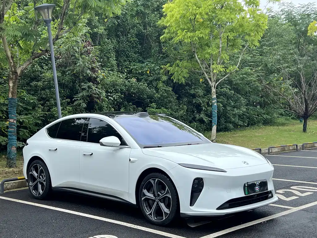 NIO ET5 — миниатюра 3