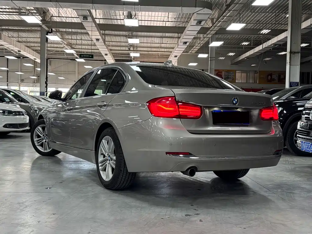 BMW 3 Series — миниатюра 30