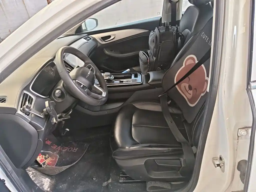 Roewe i6 MAX New Energy — миниатюра 15