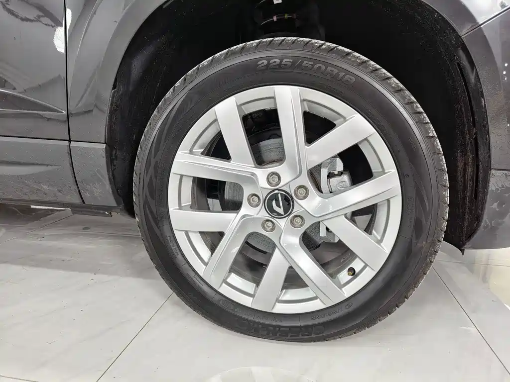 Jetta VS5 — миниатюра 4