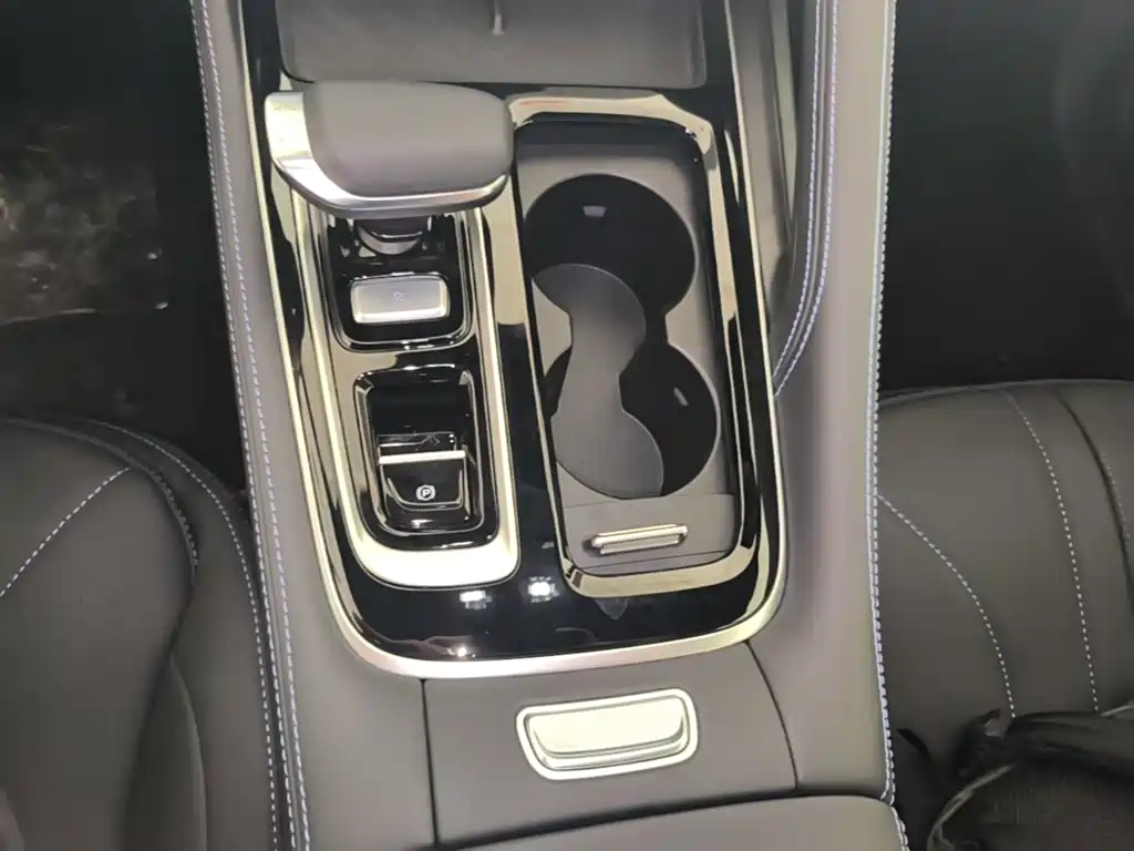 Geely Xingrui — миниатюра 14
