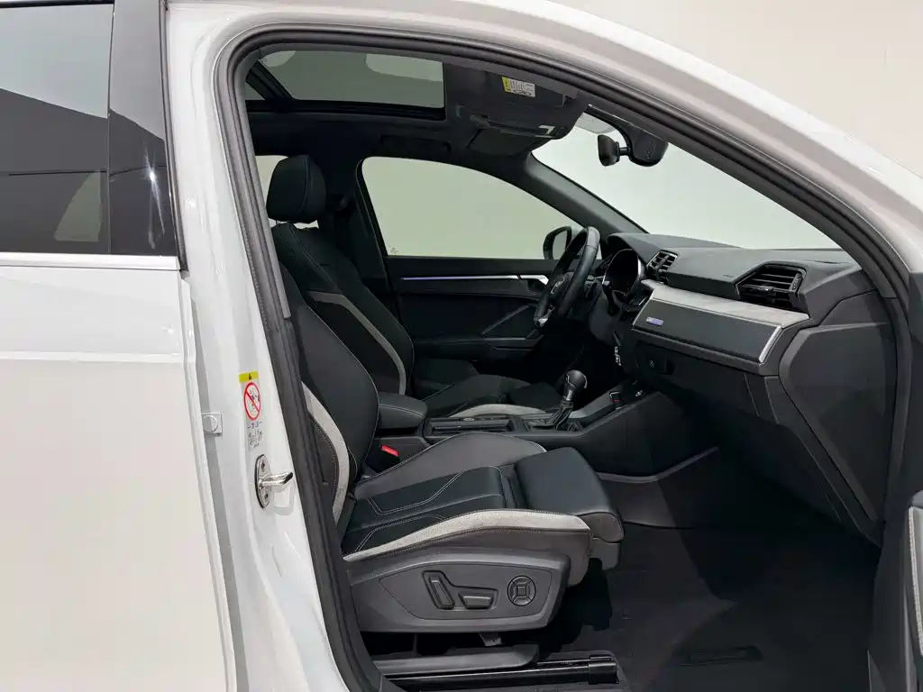 Audi Q3 — миниатюра 18