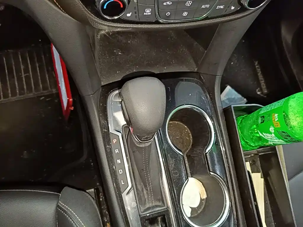 Chevrolet Equinox — миниатюра 14