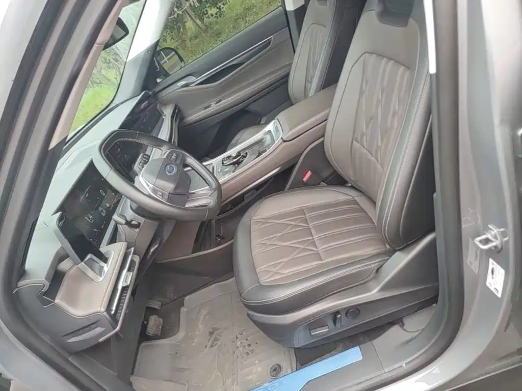 Ford Edge — миниатюра 20