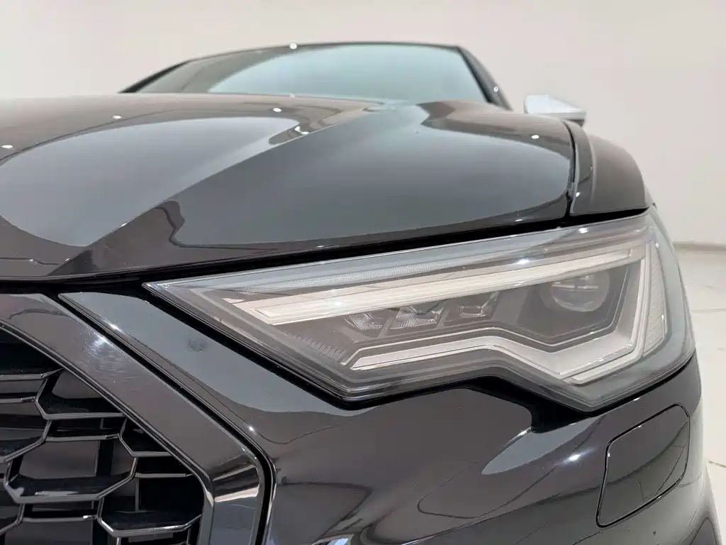 Audi A6L — миниатюра 9