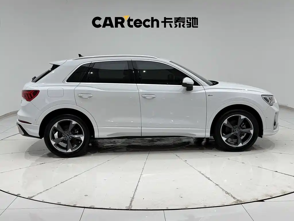 Audi Q3 — миниатюра 4