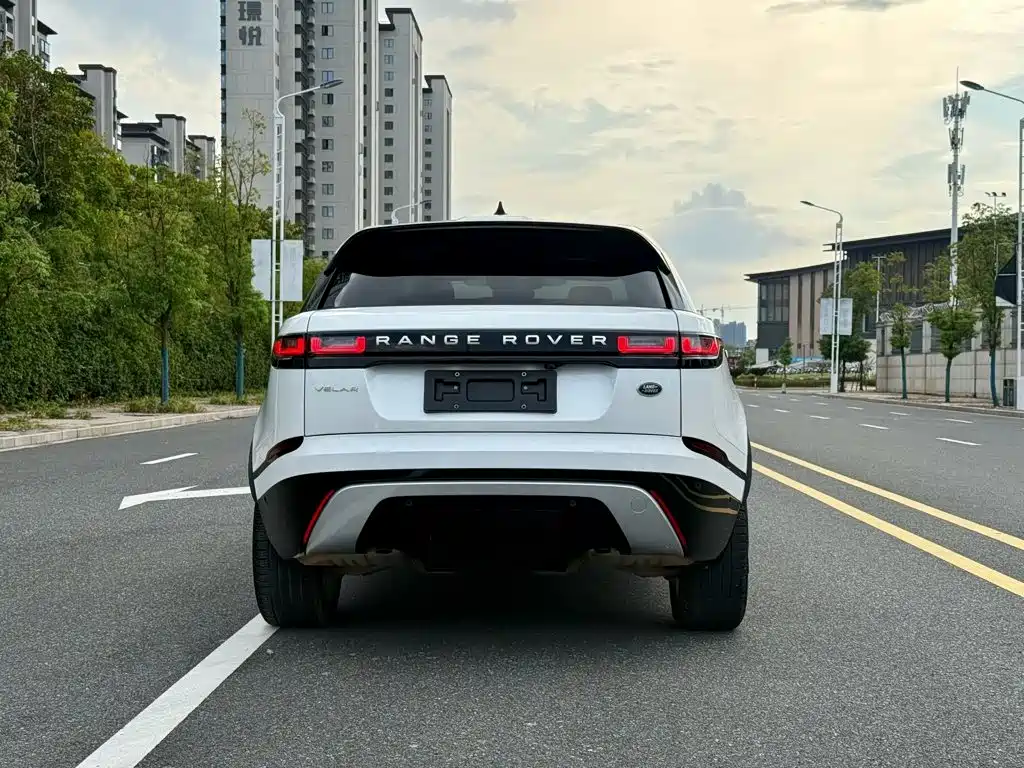 Land Rover Velar — миниатюра 8