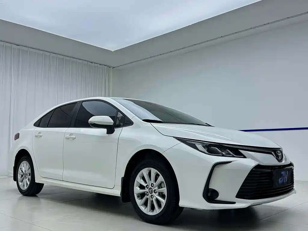 Toyota Corolla — миниатюра 3