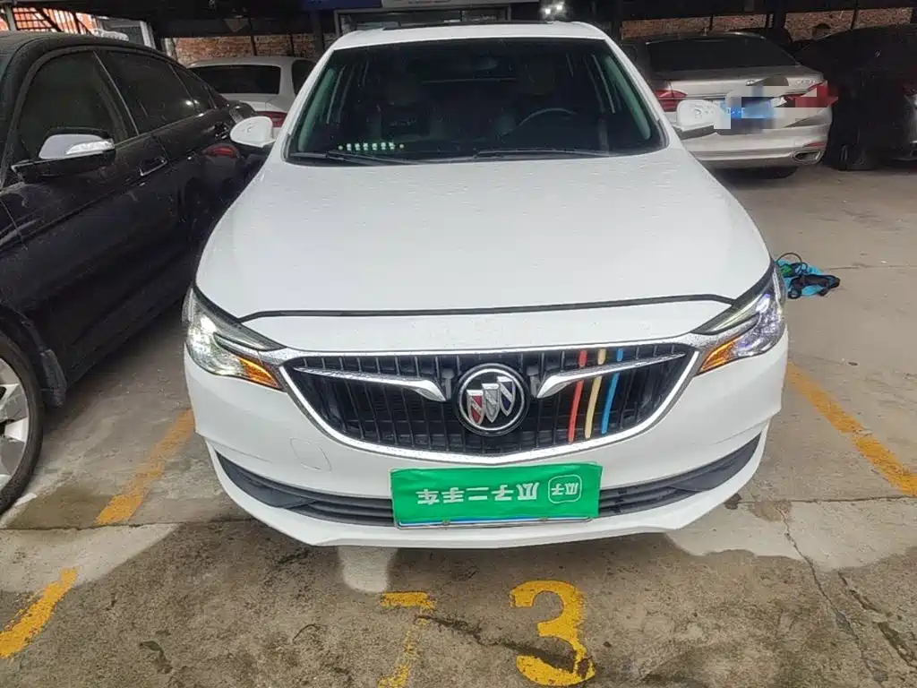 Buick Excelle — миниатюра 3