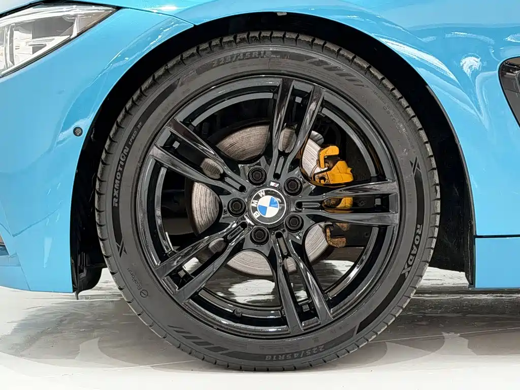 BMW 4 Series — миниатюра 11