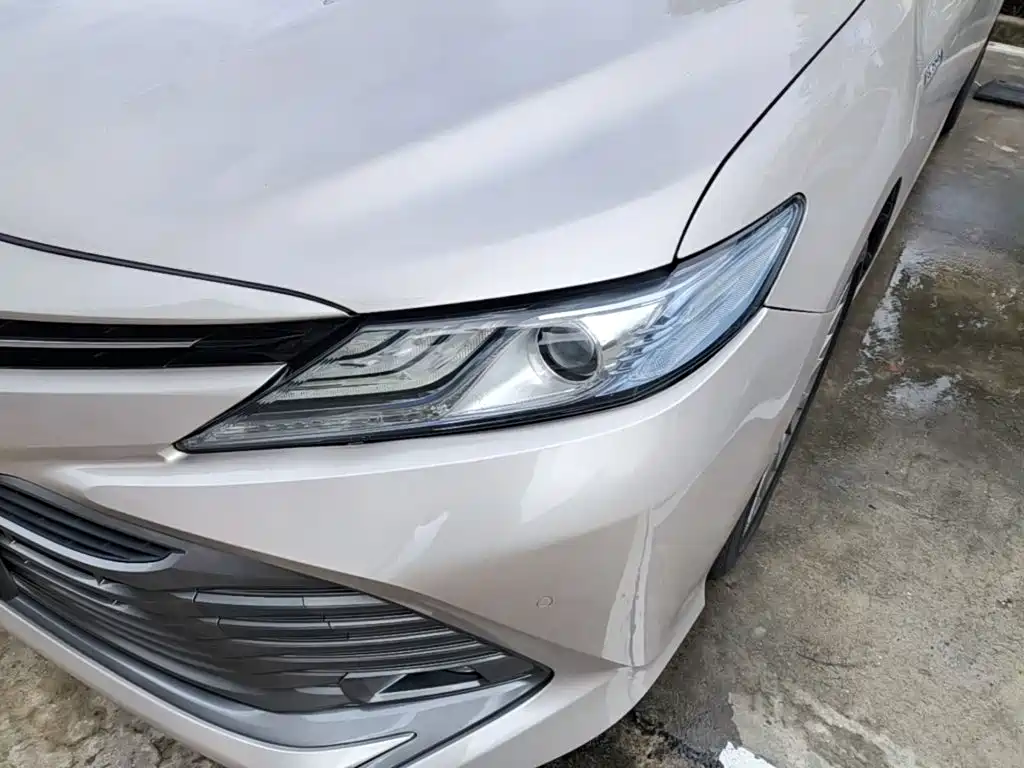 Toyota Camry — миниатюра 24