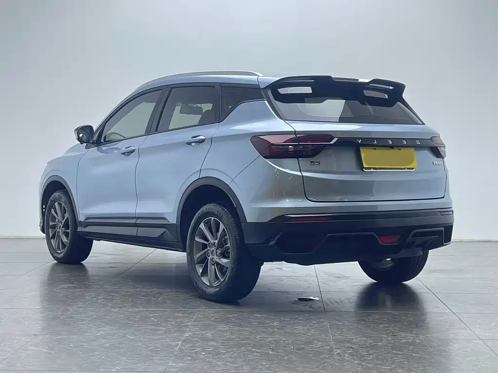 Geely Binyue — миниатюра 6