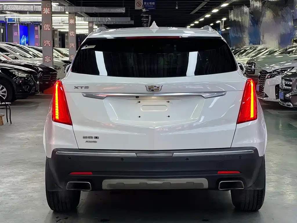 Cadillac XT5 — миниатюра 4