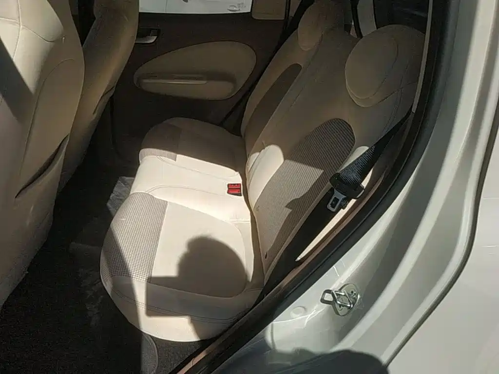 Wuling MINIEV — миниатюра 17