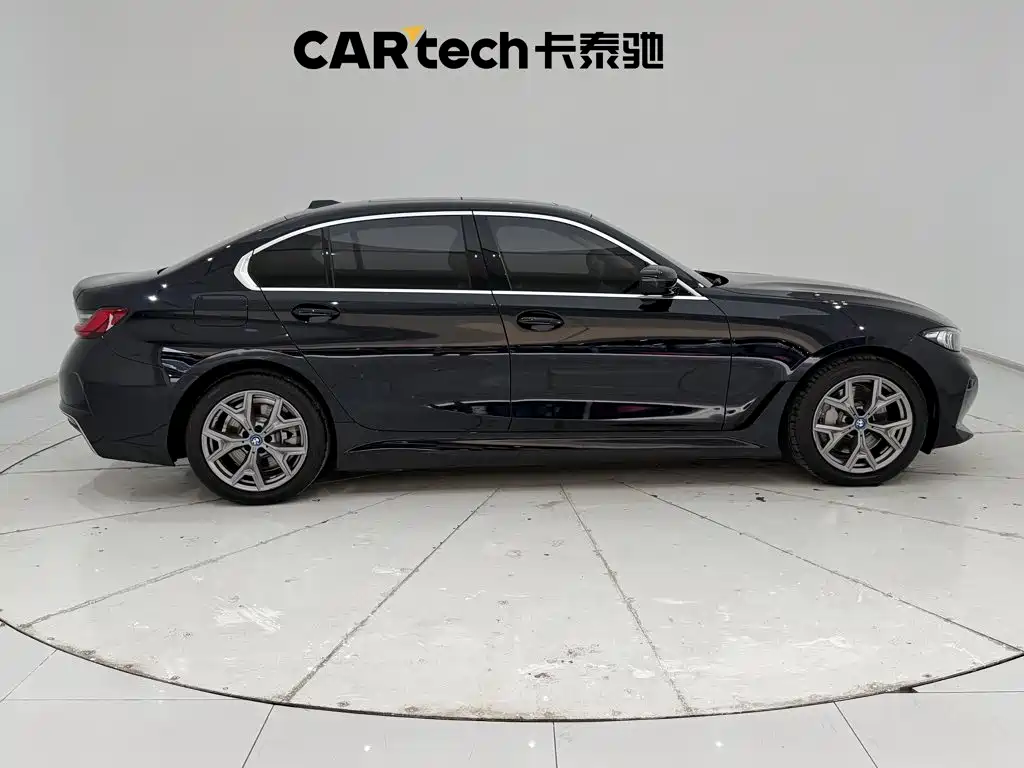 宝马i3 2024款 eDrive 35 L 2024