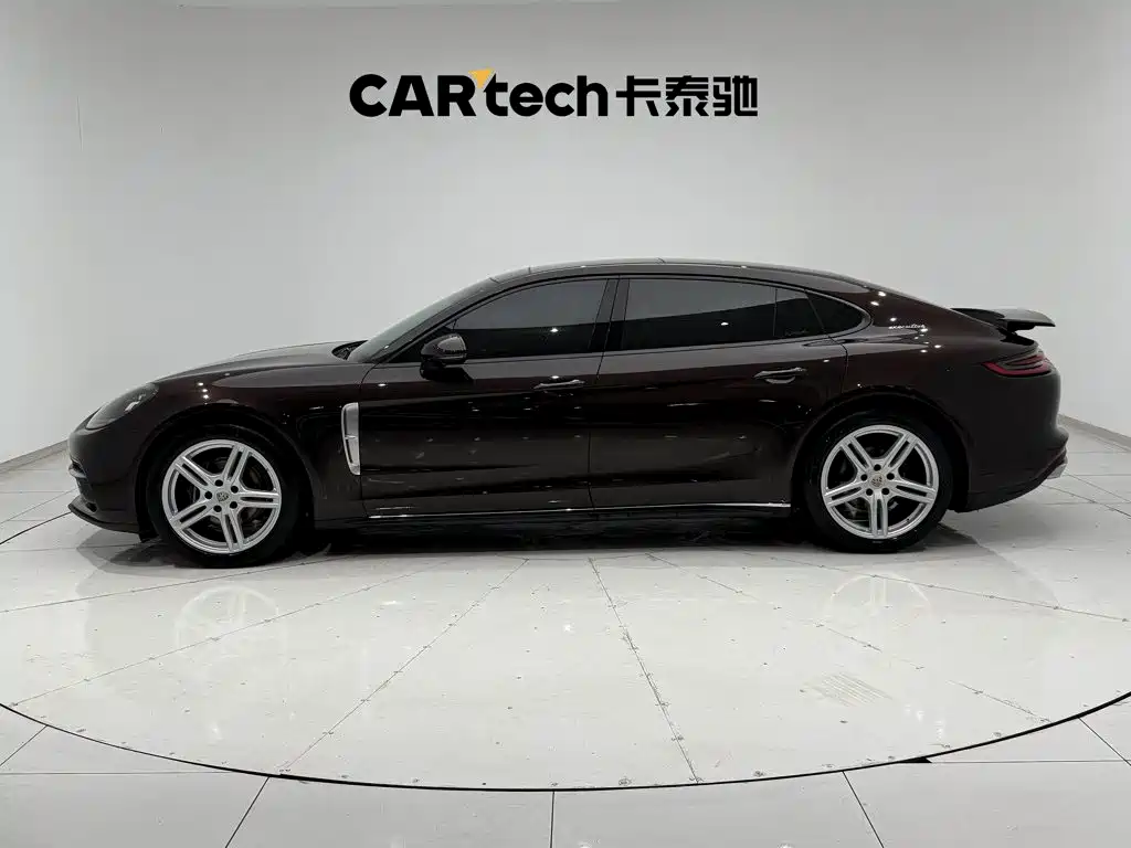 Porsche Panamera — миниатюра 8