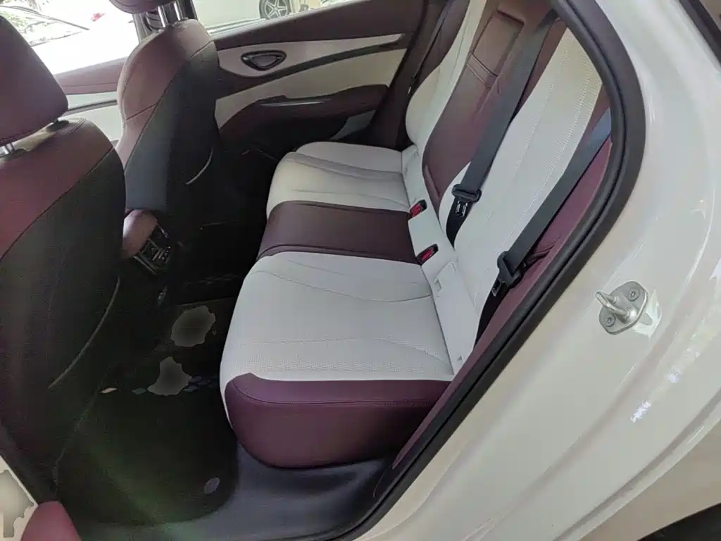 BYD Seal 07 DM-i — миниатюра 17