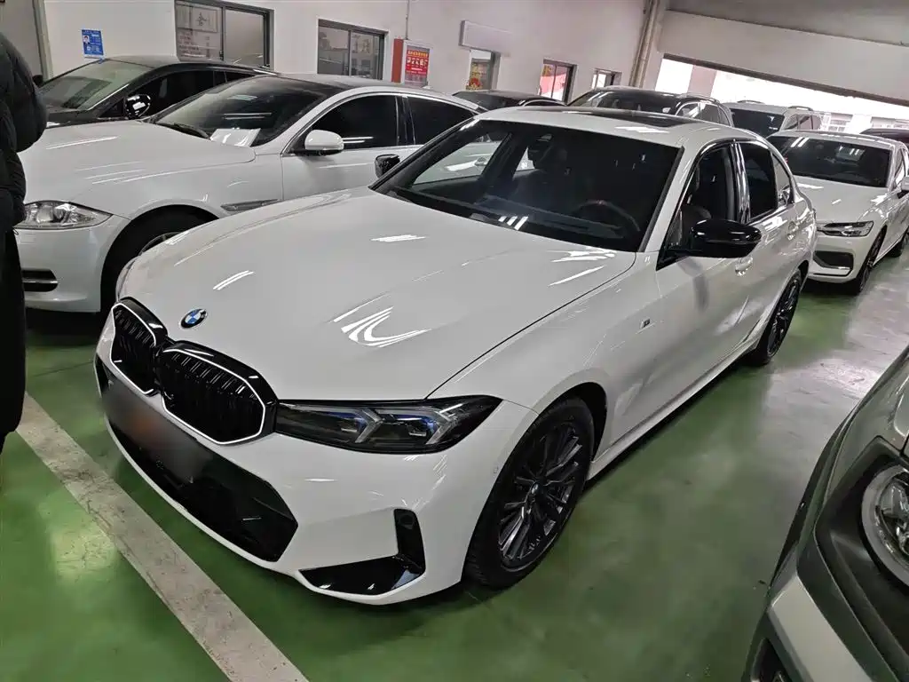BMW 3 Series 2023