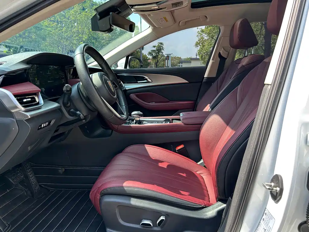 Hongqi Hongqi H5 — миниатюра 4