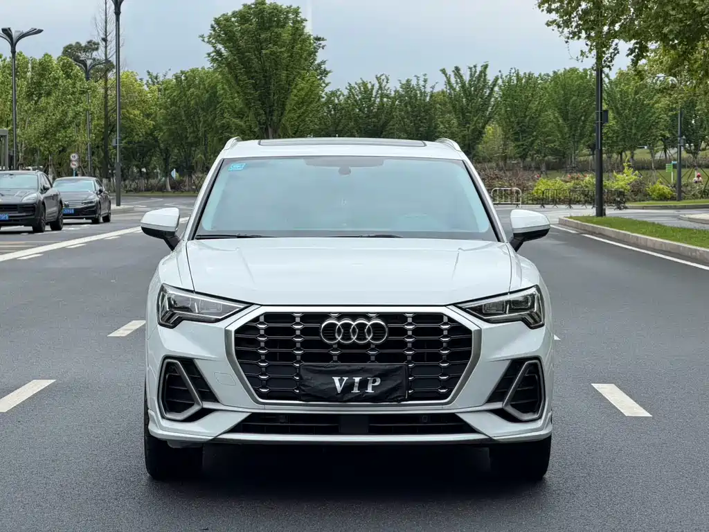Audi Q3 2023