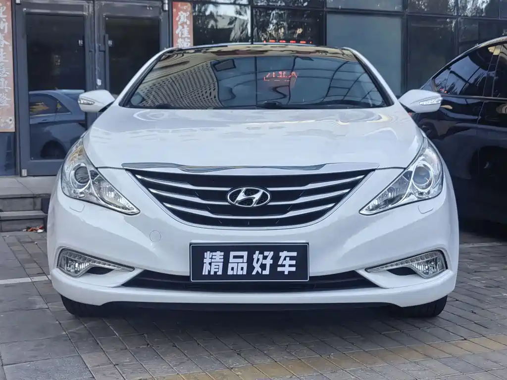 Hyundai Sonata — миниатюра 2