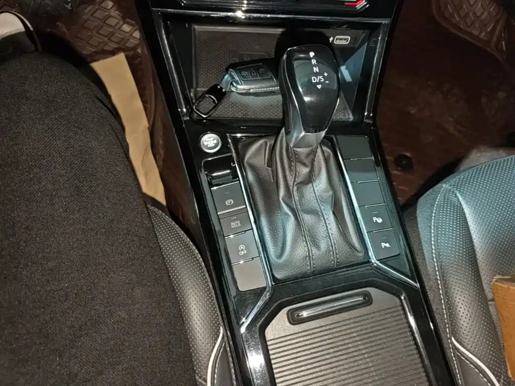 Volkswagen Passat — миниатюра 14