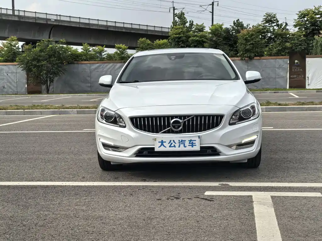 Volvo S60 2019 S60L T5