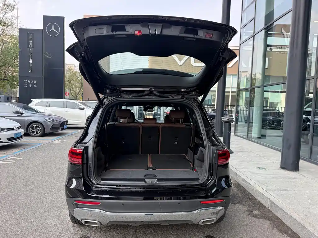 Mercedes-Benz GLB — миниатюра 7