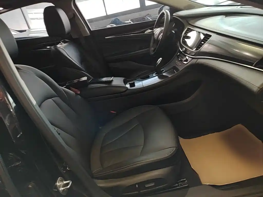 Buick LaCrosse — миниатюра 25