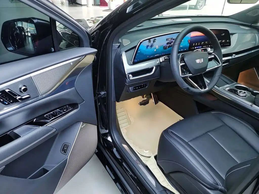Cadillac XT5 — миниатюра 16