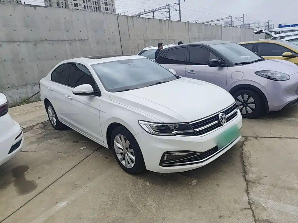 Volkswagen Bora — миниатюра 4