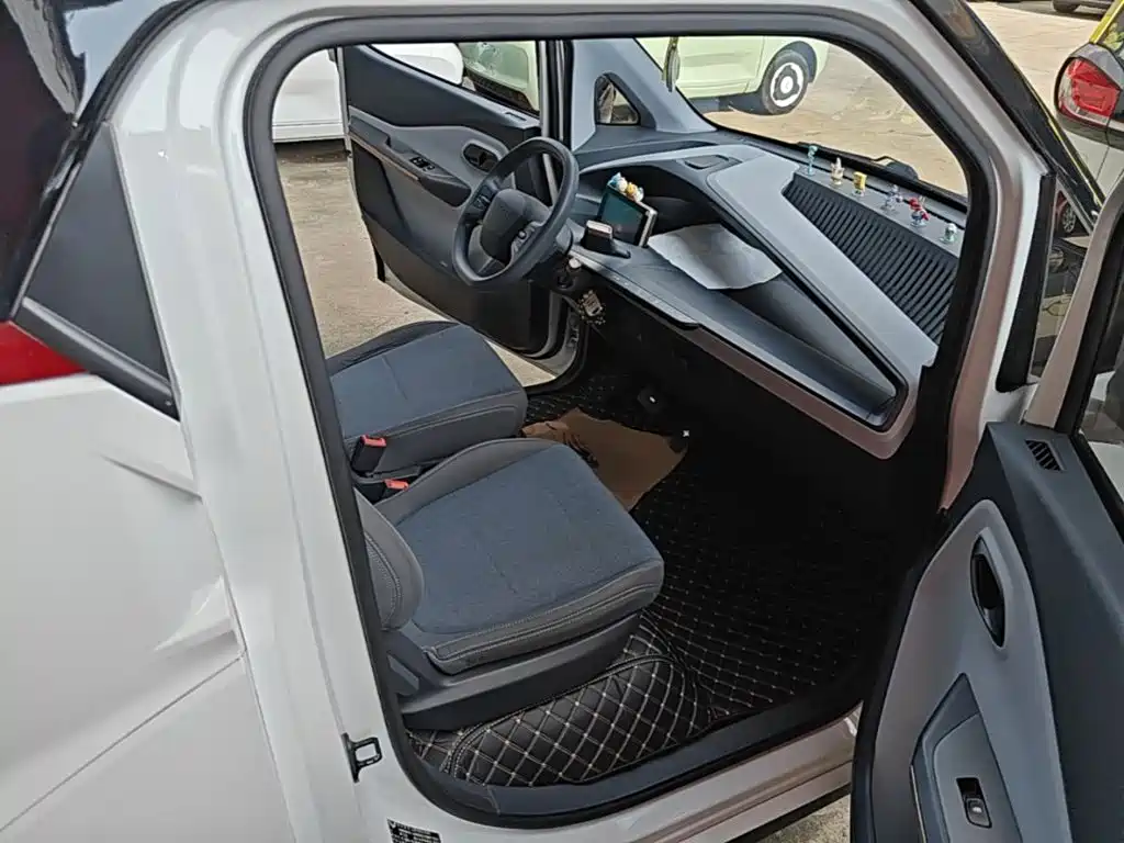 Wuling Nano EV — миниатюра 25
