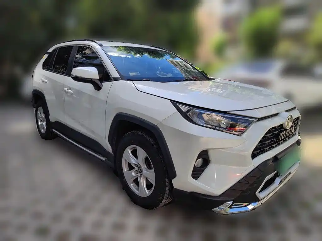 Toyota RAV4 — миниатюра 24
