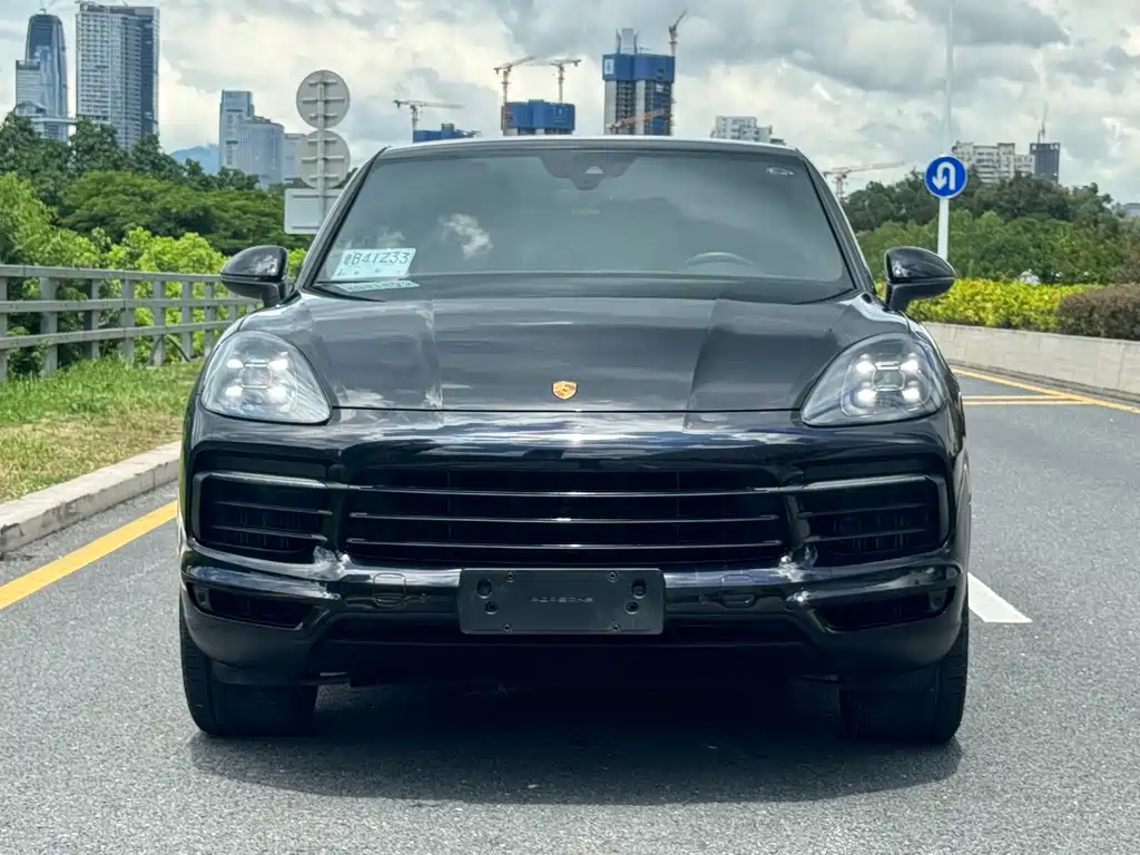 Porsche Cayenne — миниатюра 2