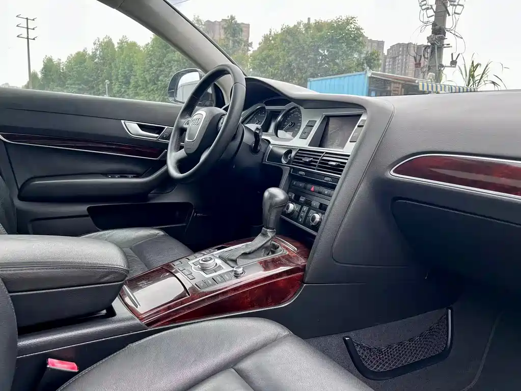 Audi A6L — миниатюра 15