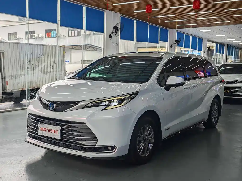 Toyota Sienna
