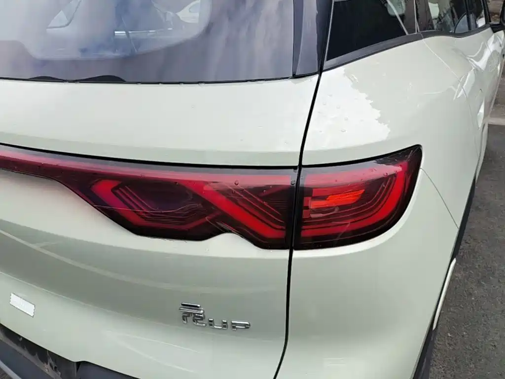 BYD Yuan UP — миниатюра 8